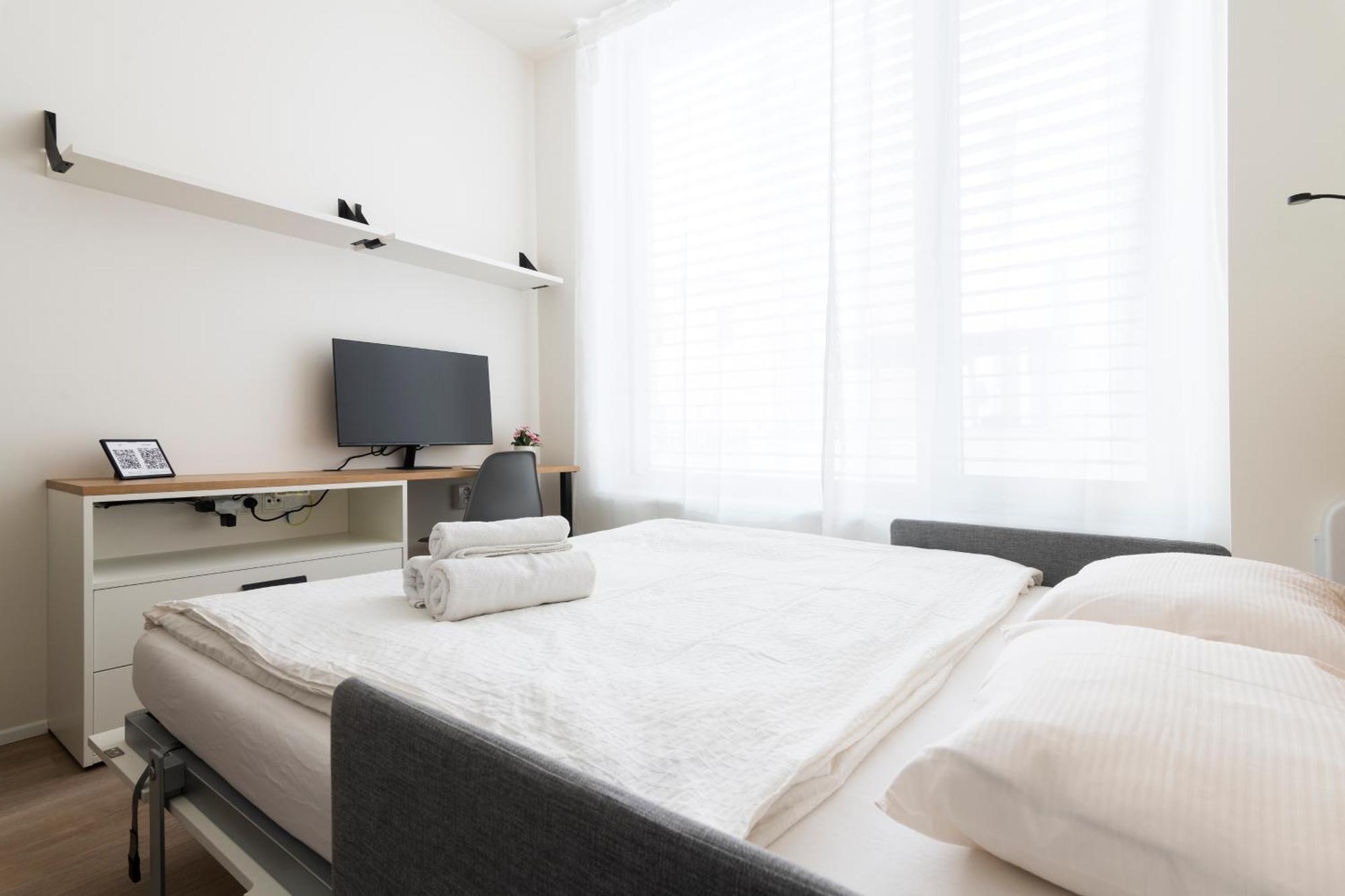 Mozart, Free Onsite Parking, Air Conditioning, 1gbs Wifi * Praha